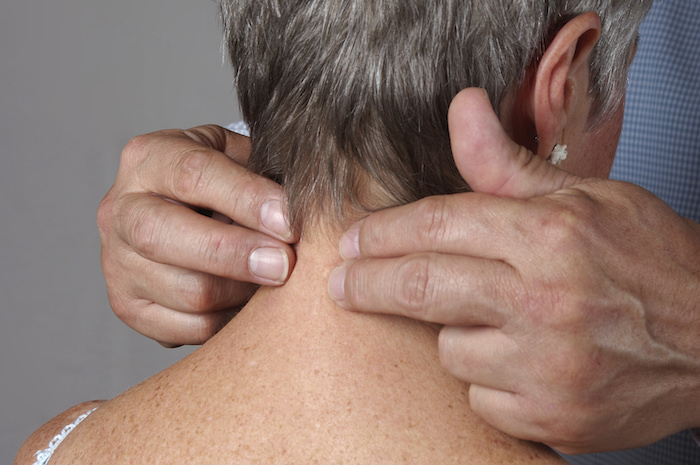 behandeling van nekklachten met fasciatherapie